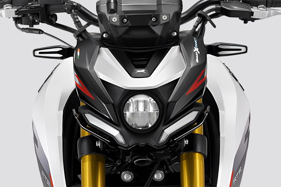Headlamp of Apache RTR 160 4V