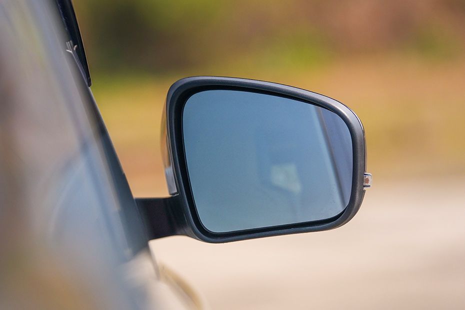 Outside Mirror Glass Image of Gravite
