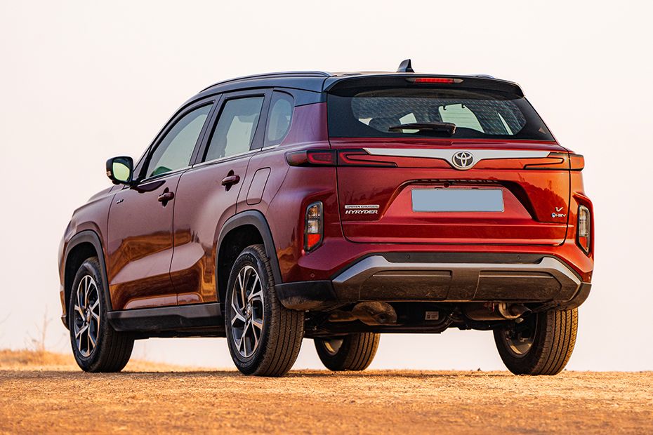 Rear 3/4 left Image of Hyryder