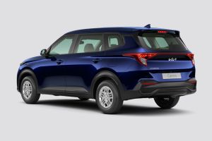 Rear 3/4 left Image of Carens