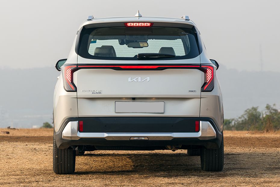 Rear back Image of Carens Clavis