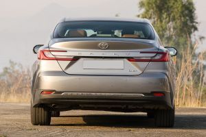 Rear back Image of Camry