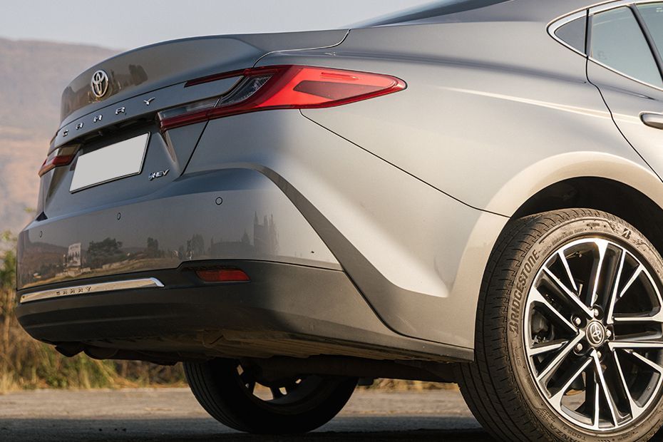 Rear Bumper Image of Camry