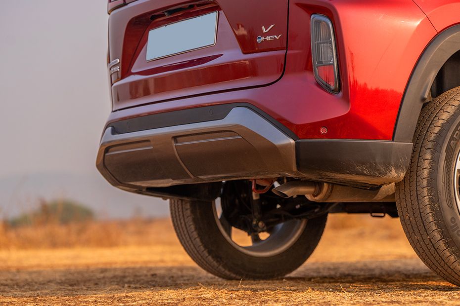 Rear Bumper Image of Hyryder