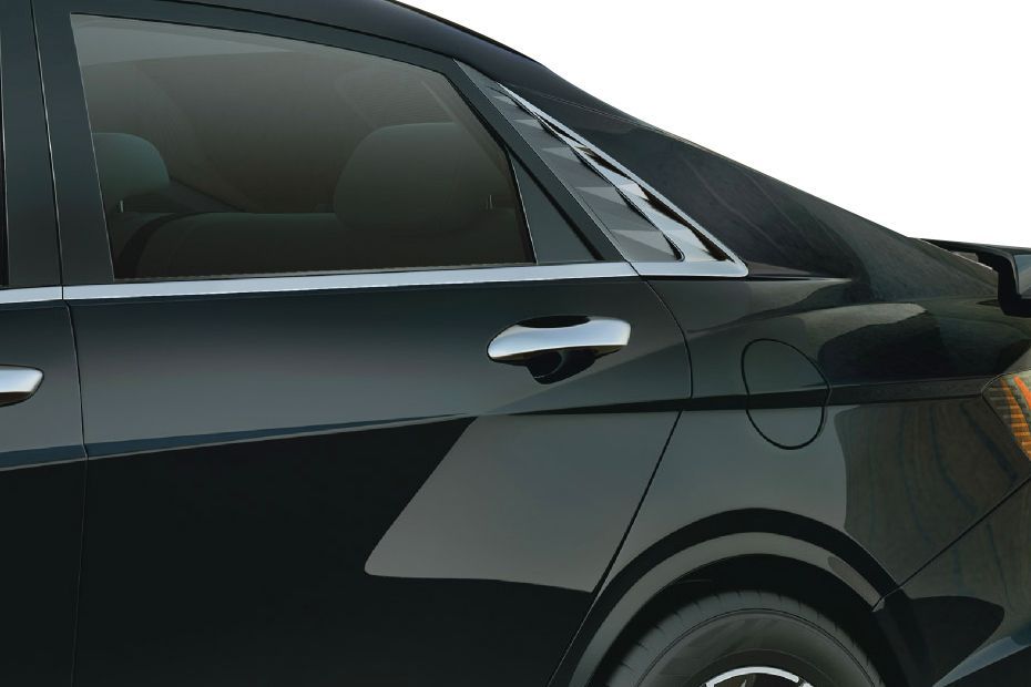 Rear Door Handle Image of Verna