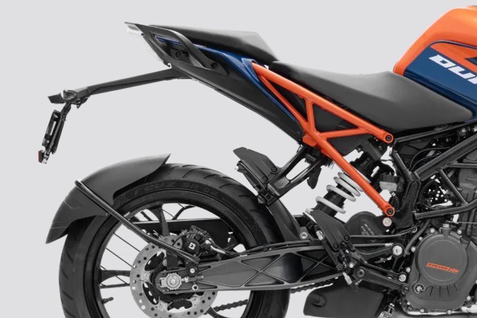 Rear Fairing of 200 Duke