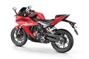 Rear Left View of Karizma XMR