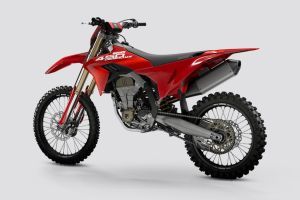 Rear Left View of Desmo450 MX