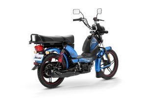 Rear Right View of XL100