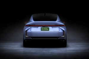 Rear View Image of ES