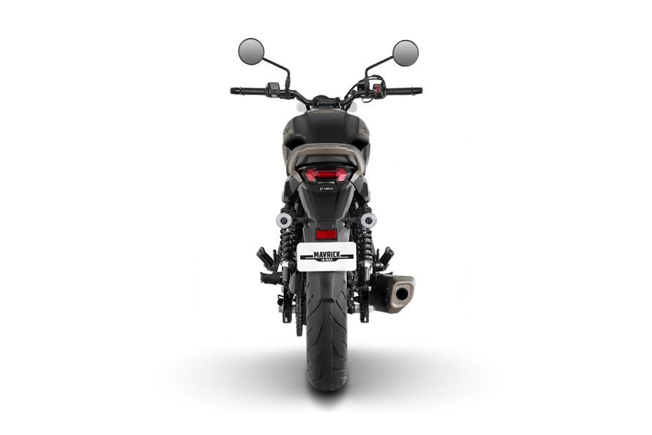 Rear View of Mavrick 440