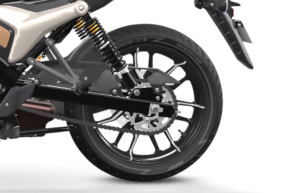 Rear Wheel of Mavrick 440