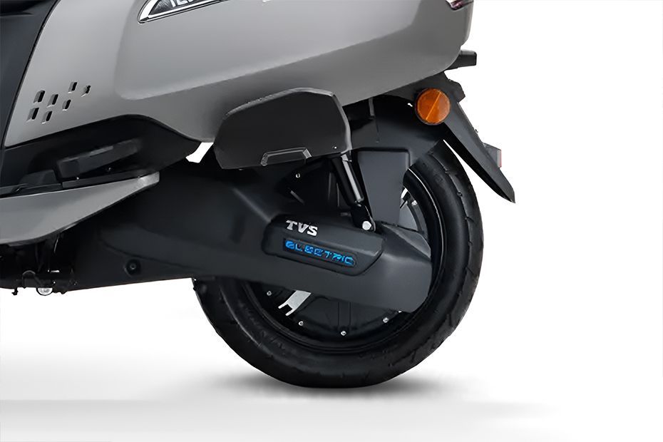 Rear Wheel of iQube ST