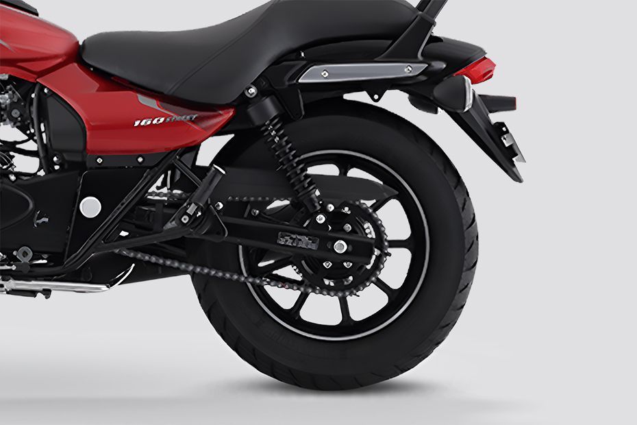 Rear Wheel of Avenger Street 160
