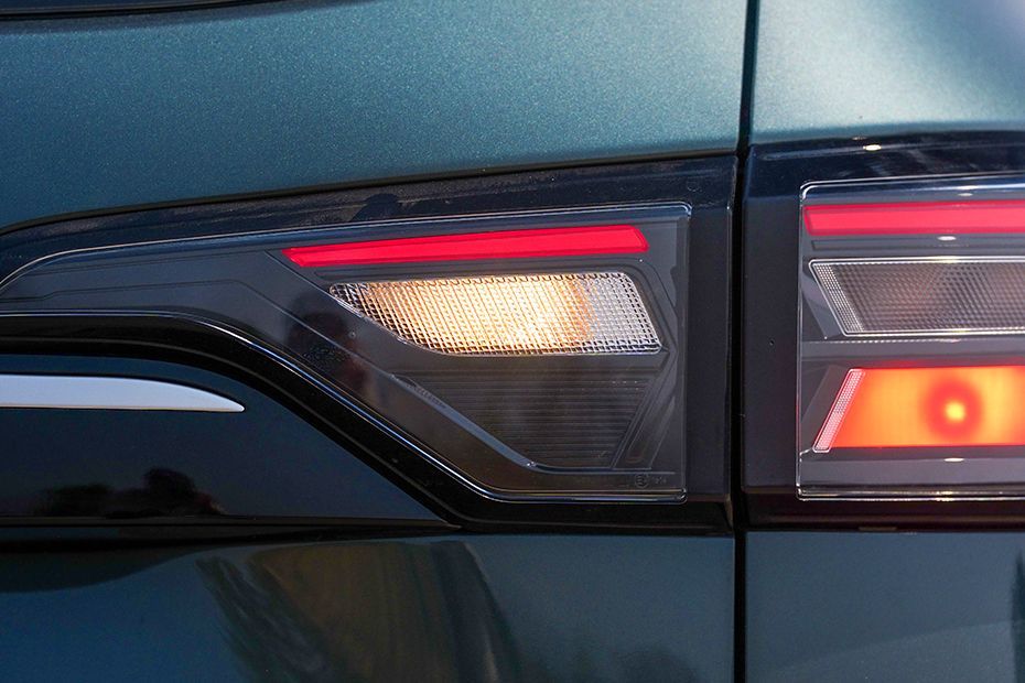 Reverse Lamp Image of Gravite