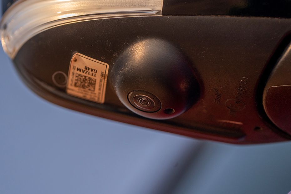 Right 360 Degree Camera Image of Hyryder