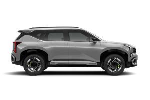 Right Side Profile View Image of Seltos