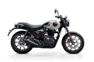 Right Side View of Hunter 350