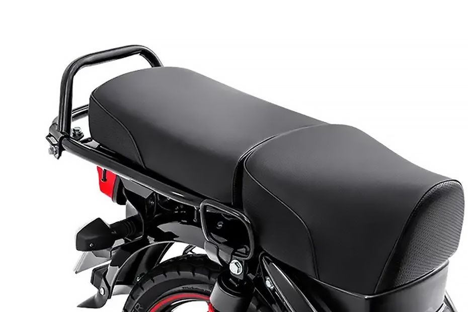 Seat of XL100