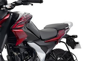 Seat of Pulsar N125