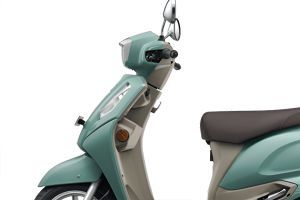 Side Fairing of Access 125