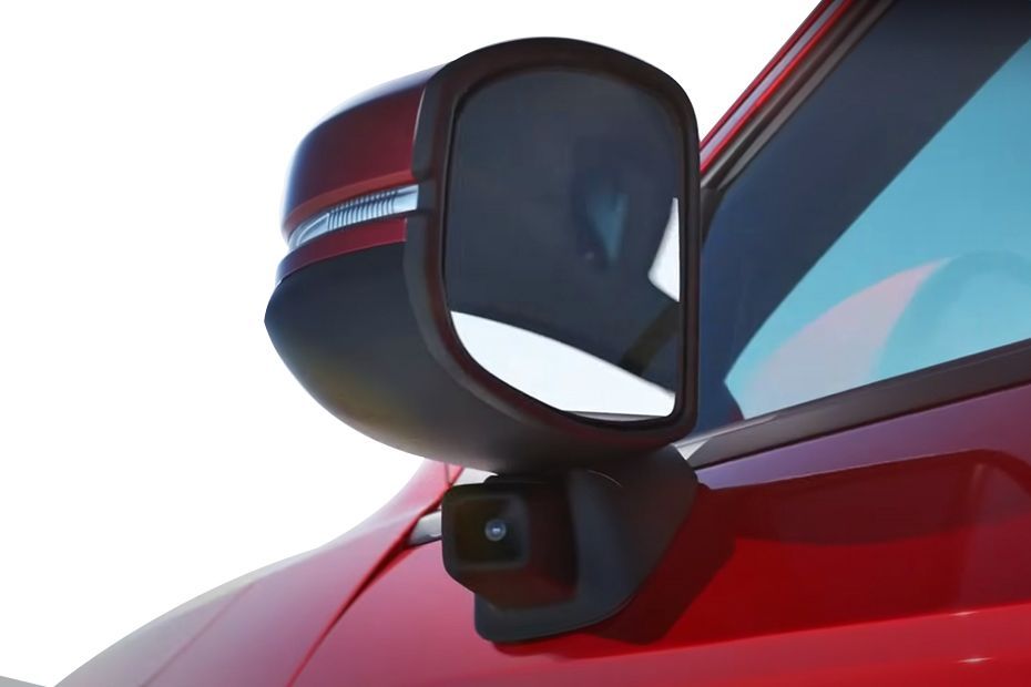 Side mirror rear angle Image of Amaze