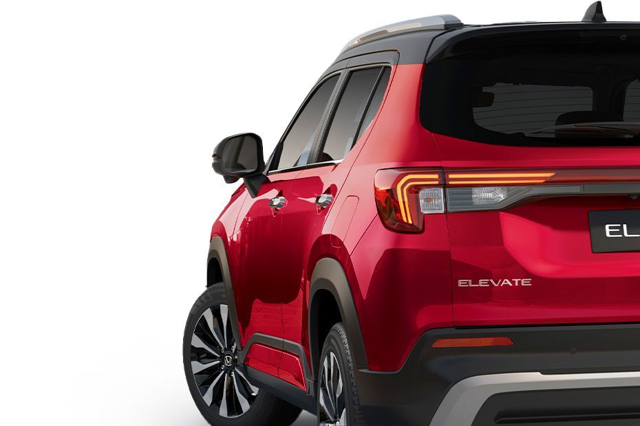 Side mirror rear angle Image of Elevate