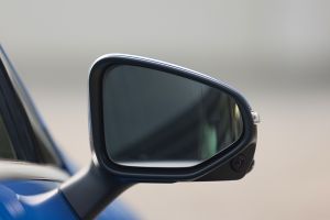 Side mirror rear angle Image of CLA Electric