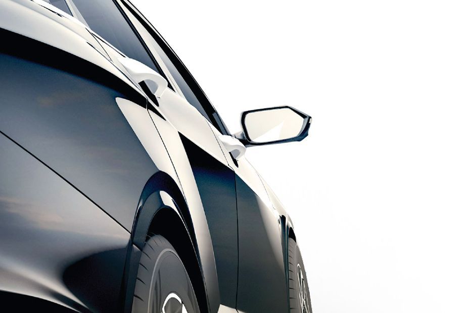 Side mirror rear angle Image of Verna