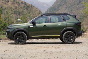 Side Profile View (Left) Image of Duster