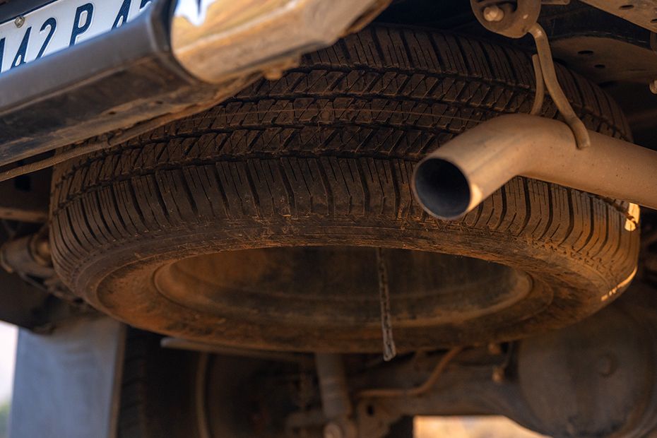 Stepney view Image of Hilux