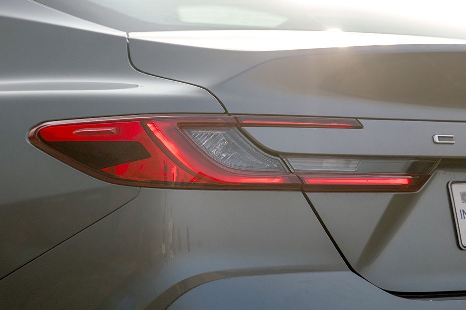 Tail lamp Image of Camry