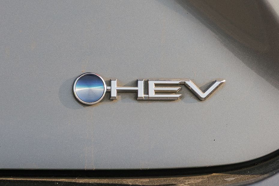 Variant Badge Image of Camry