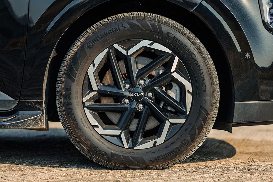 Wheel Image of Carnival