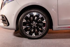 Wheel arch Image of V-Class Extra LWB