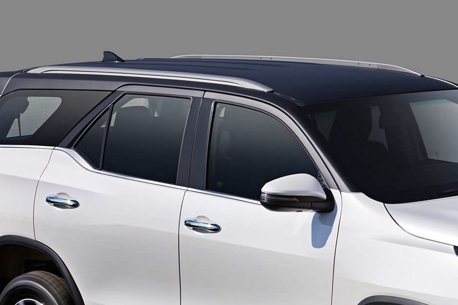 Windows line Image of Fortuner Legender