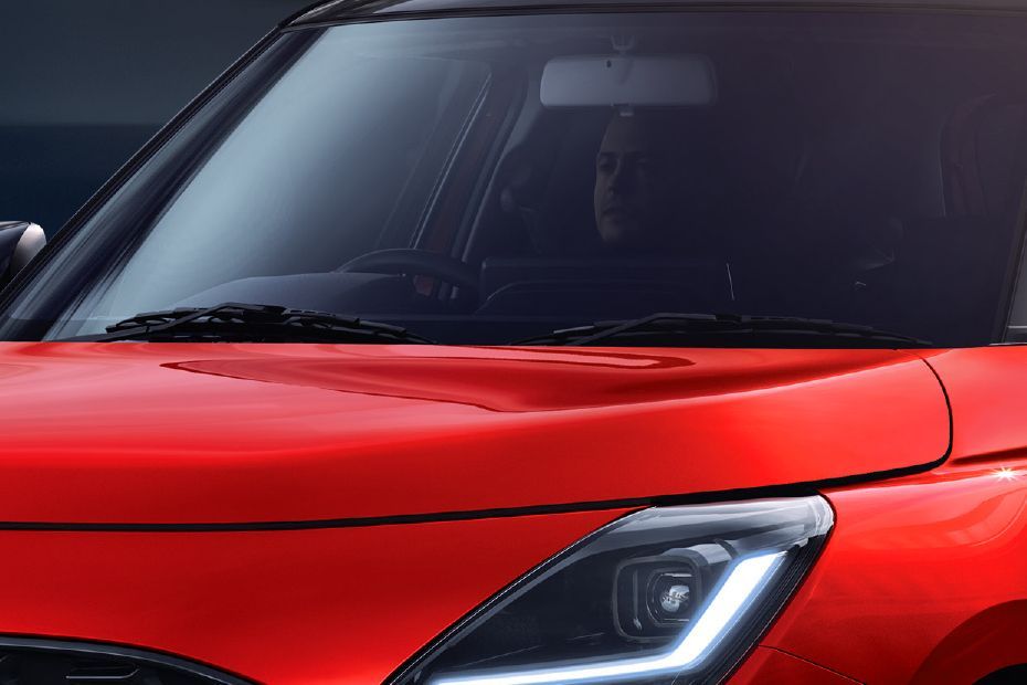 Wiper with full windshield Image of Swift