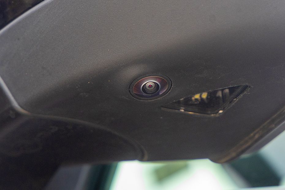 360 Degree Camera (Left) Image of Octavia RS