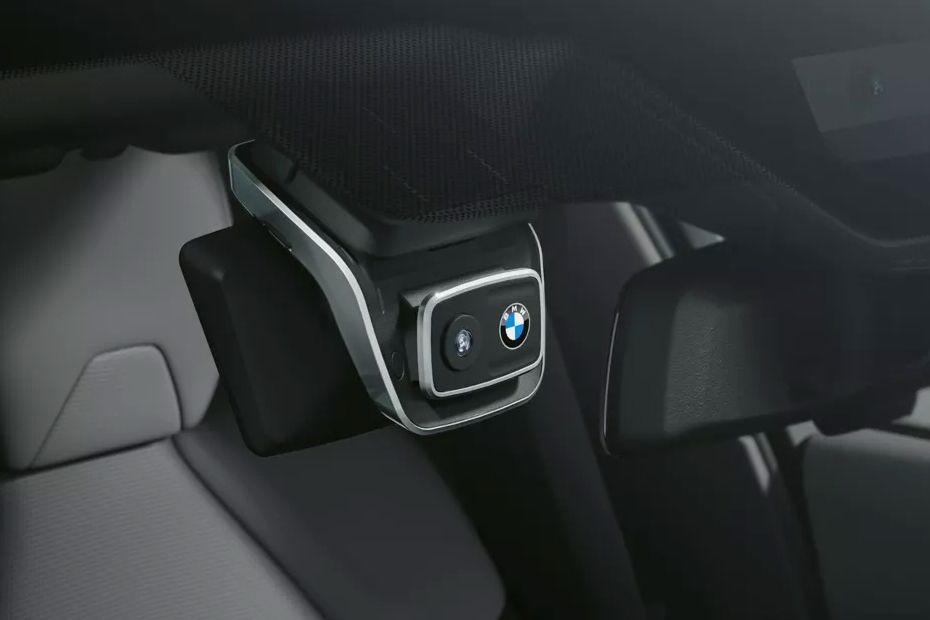 ADAS: Front Camera Image of i7