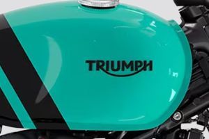 Brand Badge of Scrambler 900