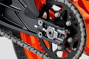 Chain Image of 390 Duke R
