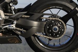 Chain Cover Image of Manx R