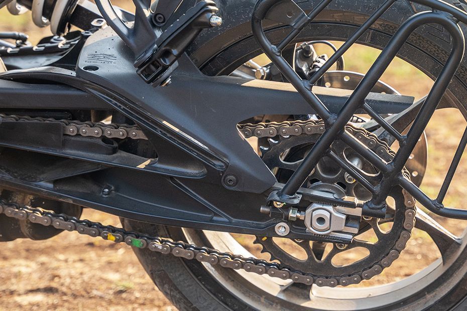 Chain Cover Image of 390 Duke
