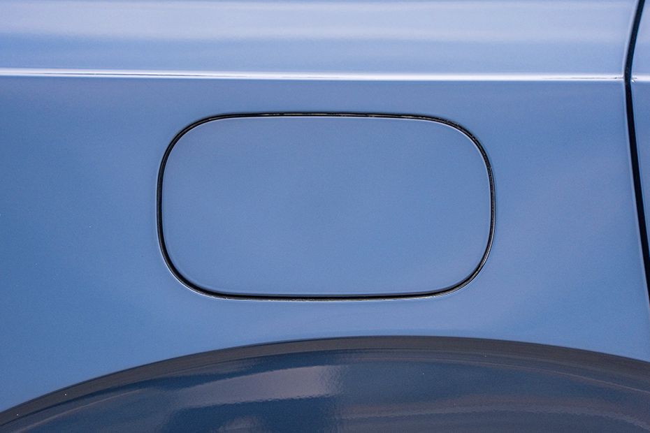 Fuel Lid (Closed) Image of XC90