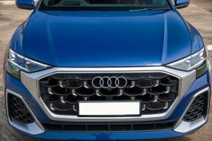 Daytime Running Lamps (DRL) Image of SQ8