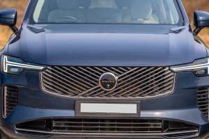 Daytime Running Lamps (DRL) Image of XC90