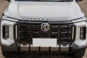 Daytime Running Lamps (DRL) Image of Majestor