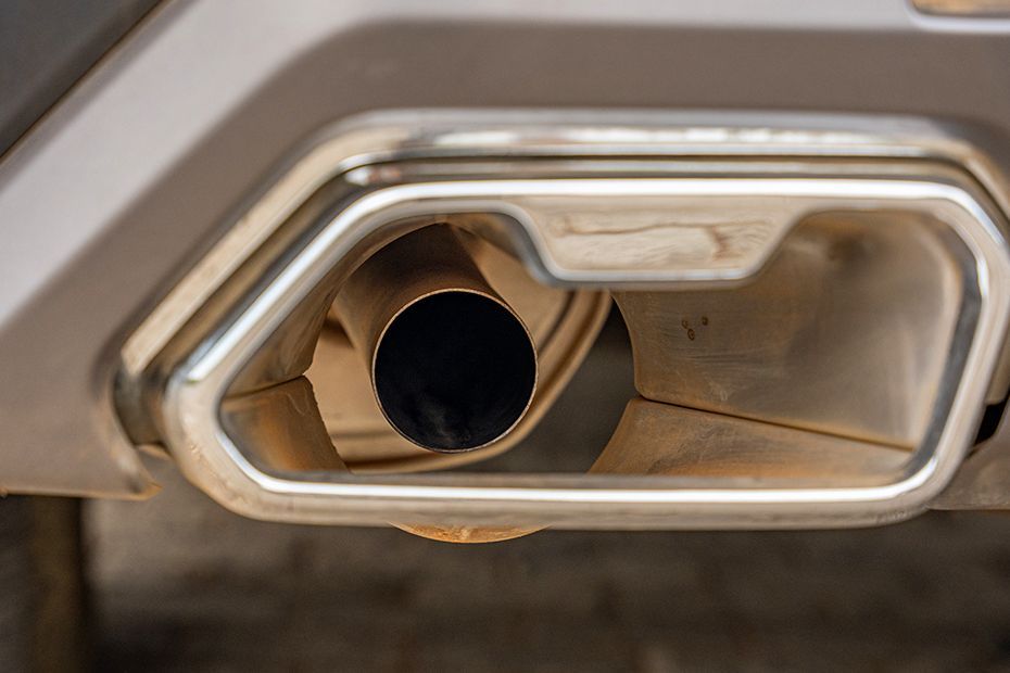 Exhaust Image of Majestor