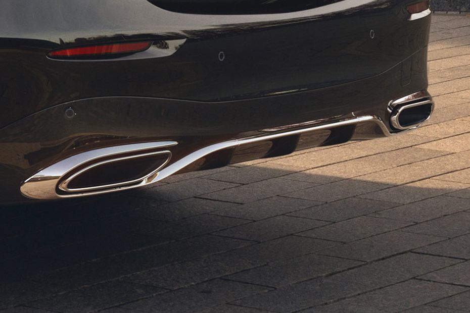 Exhaust Image of S Class Facelift