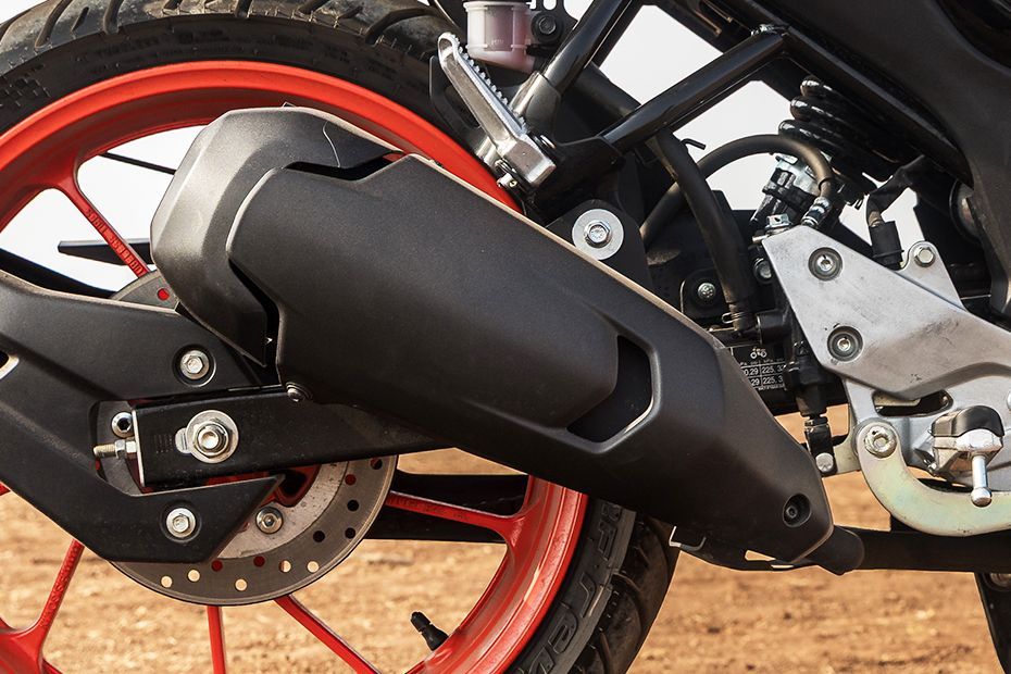 Exhaust (End Can) of FZ-RAVE